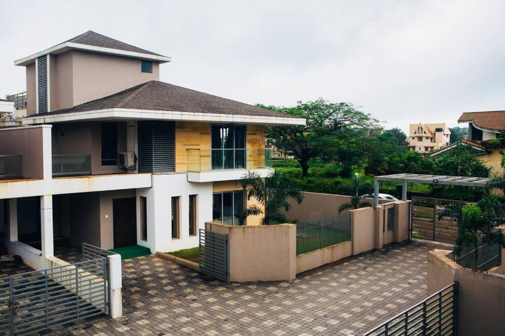 Unit 4 By Red Stone Villas ロナバラ エクステリア 写真